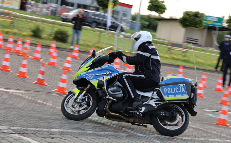 obraz - konkurs policjant ruchu drgowego Autostrada Wielkopolska